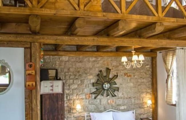 To Stolidi tis Psinthou - Photo 5