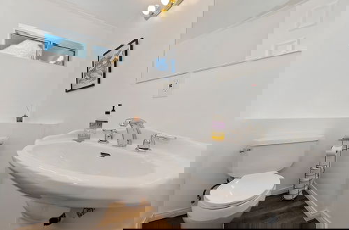 Photo 26 - Casa Del Lago Spacious 4 Story Gated Home