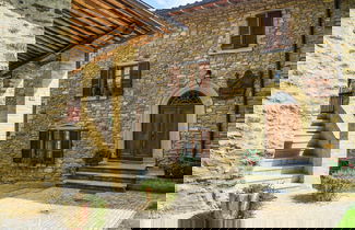 Foto 1 - Modern Holiday Home in Monte Santa Maria Tiberina