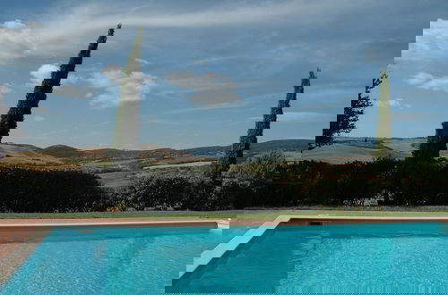 Foto 52 - Modern Farmhouse in Pienza With Pool