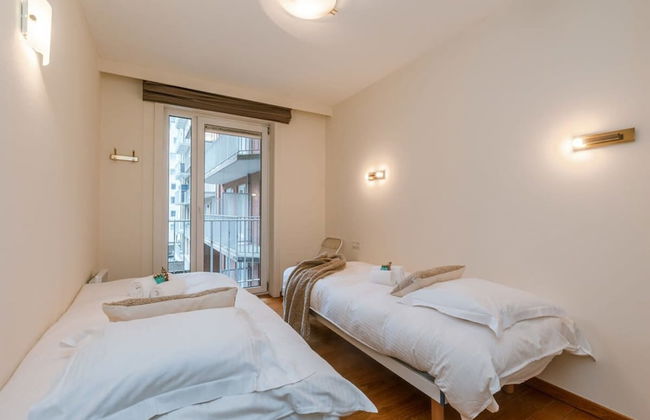 Spacious Apartment With Terrace and Sea-view - Photo 33