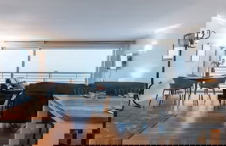 Foto 2 - Spacious Apartment With Terrace and Sea-view