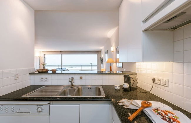Spacious Apartment With Terrace and Sea-view - Photo 34