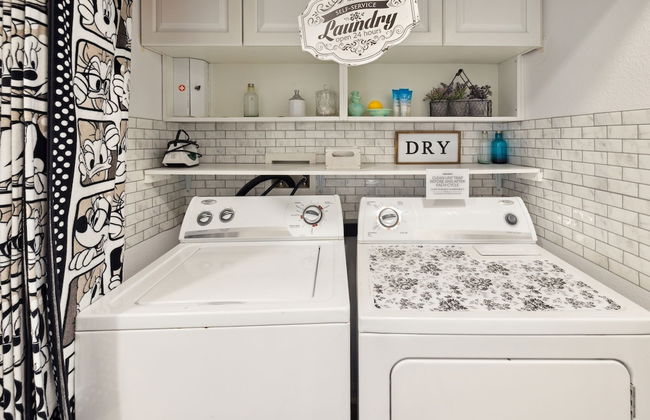 Brand New Disney Themed Oasis 2br Near Parks 2 Bedroom Townhouse by RedAwning - Foto 27