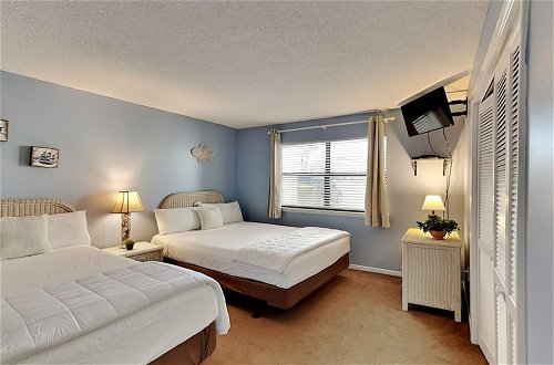 Photo 6 - Edgewater Beach and Golf Resort by Southern Vacation Rentals II