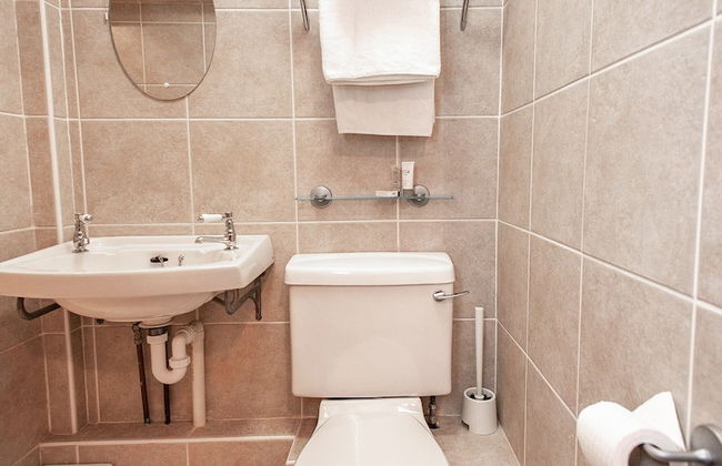 Trivelles Waterhall Country Hotel - Gatwick - Foto 24
