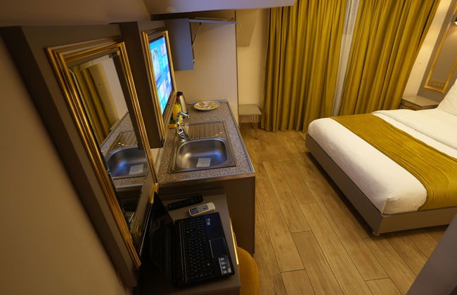 Taksim La Marino Hotel - Photo 7