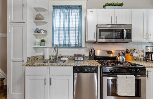 Forest Park Oasis | JZ Vacation Rentals - Foto 14