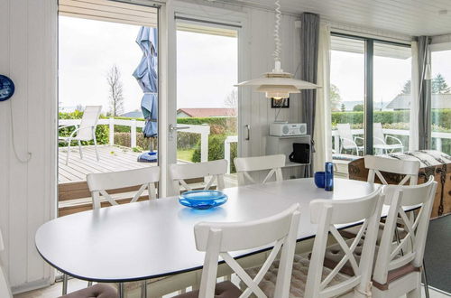 Photo 14 - 6 Person Holiday Home in Hejls