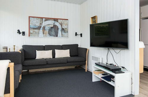 Photo 15 - 6 Person Holiday Home in Hejls