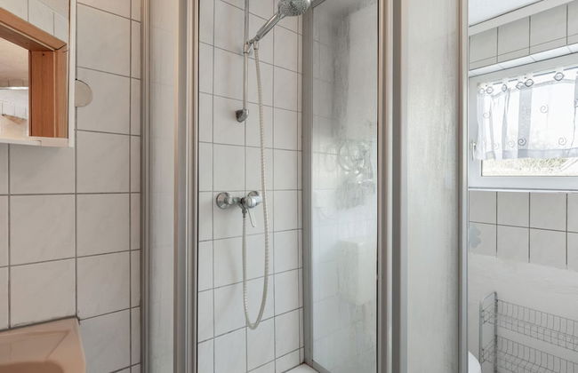 Cosy Flat in Niepars With Garden - Foto 15