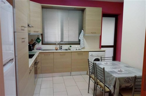 Foto 15 - Lovely 4-bed Apartment in Nicosia Center