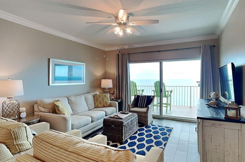 Foto 38 - Crystal Shores by Southern Vacation Rentals