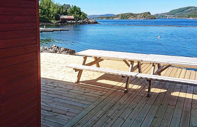 8 Person Holiday Home in Revsnes - Foto 1