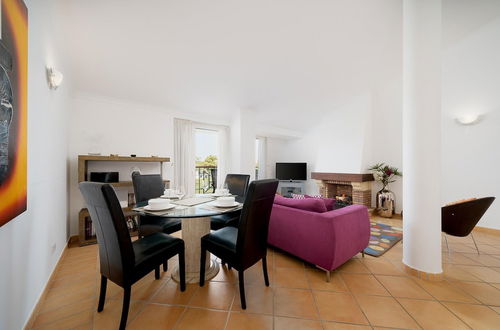 Photo 7 - Beautiful Vila Sol Golf Apartment by Ideal Homes