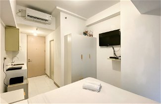 Foto 1 - Homey And Enjoy Living Studio Tokyo Riverside Pik 2 Apartment