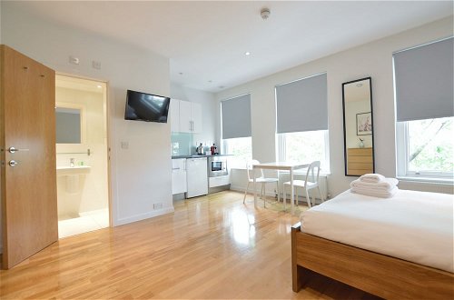 Photo 12 - Russell Square Serviced Apartments by Concept Apartments