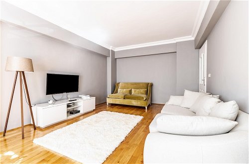 Photo 6 - Fully Furnished Magnificent Flat in Uskudar
