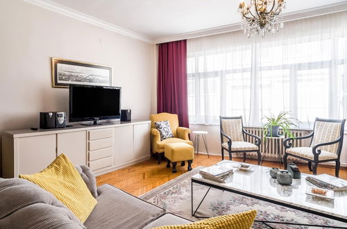 Foto 1 - Centrally Located Flat in Besiktas