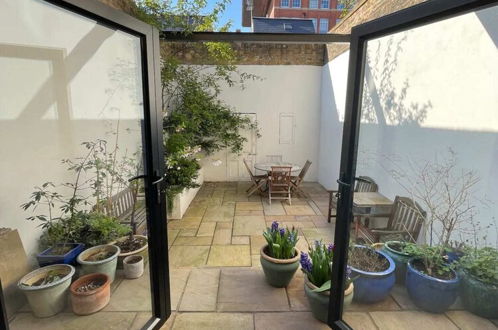 Photo 21 - Beautiful 2BD Flat With Private Courtyard- Borough