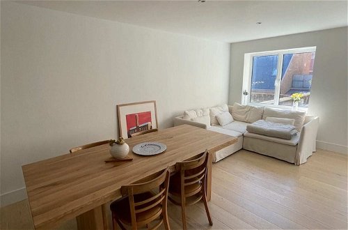 Photo 24 - Beautiful 2BD Flat With Private Courtyard- Borough