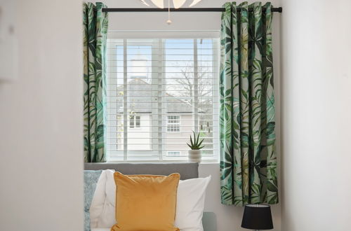 Photo 8 - Tropical Inspired 2-Bedroom Flat