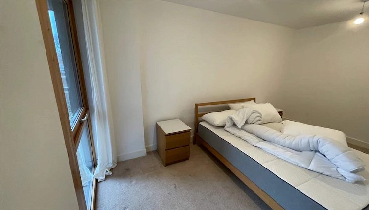 Foto 1 - Peaceful 1BD Flat With Balcony - Bethnal Green