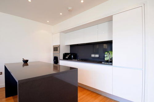 Photo 16 - 273 Stylish 2 Bedroom Apartment in the Quartermile Development - Offers Private Parking