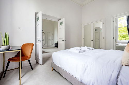 Photo 6 - The Pavilion Road Suite Next to Sloane Square