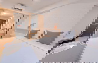 Foto 3 - Best Place And Elegant Studio Collins Boulevard Apartment