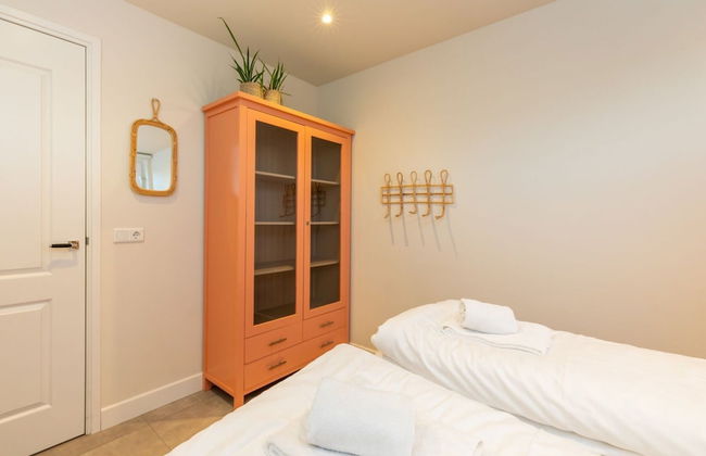 Cozy Apartment in Street of Westkapelle - Foto 2
