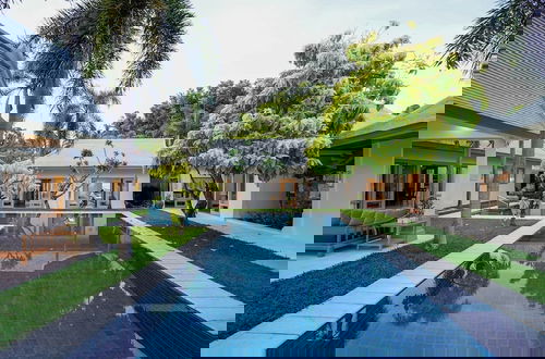 Foto 37 - Miskawaan Beachfront Villas