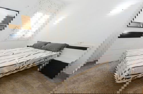 Foto 7 - Belvilla by OYO Ferragut Apart
