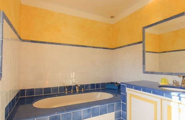 Vibrant Holiday Home With Private Pool - Foto 11