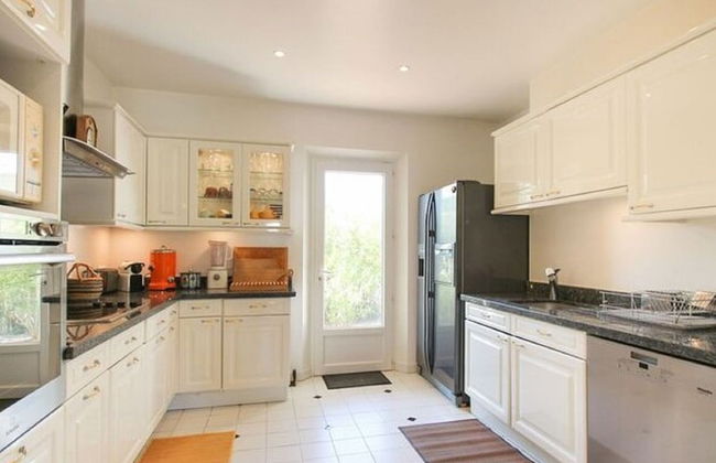 Vibrant Holiday Home With Private Pool - Foto 7