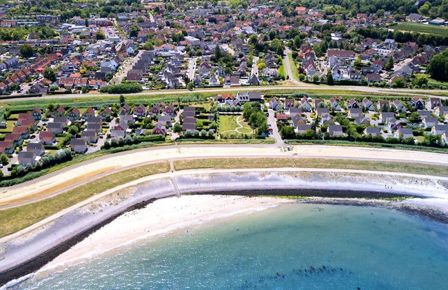 Nice Holiday Home Near Beach - Foto 33