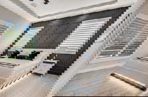 Photo 5 - Wanderlust: Pool/spa, Waterslide, Firepit, Game Rm