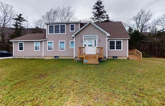 The Mendon House Brought to you by GetAway Vacations - Foto 29