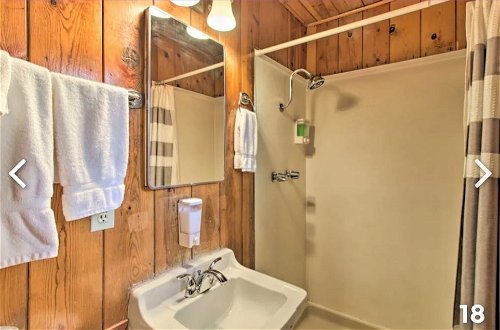 Foto 44 - Hidden Rest Cabins & Resort