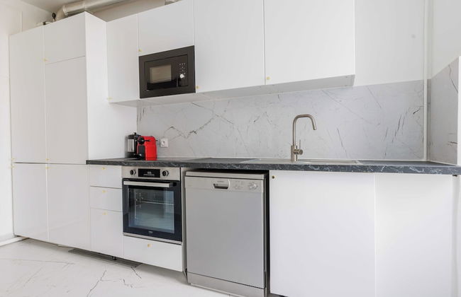 Chic and Welcoming Apartment - Foto 11