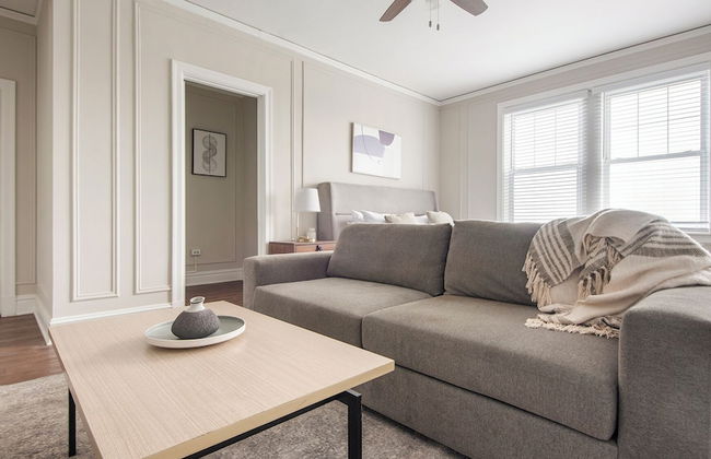 275 On The Park - Congress Apartments By Barsala - Photo 4