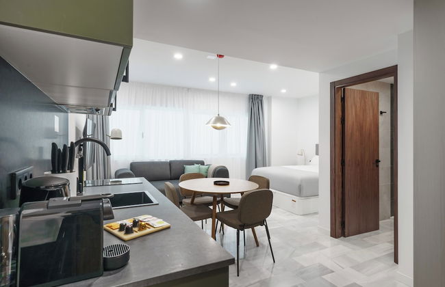 Limehome Jerez de la Frontera - Foto 47