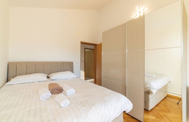 Idyllic Getaway Lovrec Villa With Pool - Photo 11