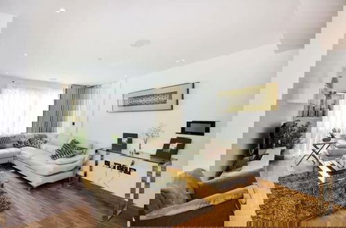 Foto 8 - Charming 3 Bedroom Apartment in Central London
