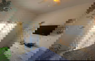 Photo 3 - Modern 1-bedroom Apartment in Cabo San Lucas
