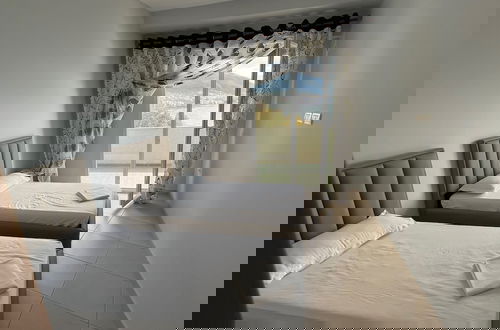 Foto 3 - Beautiful 2 Bedroom Flat