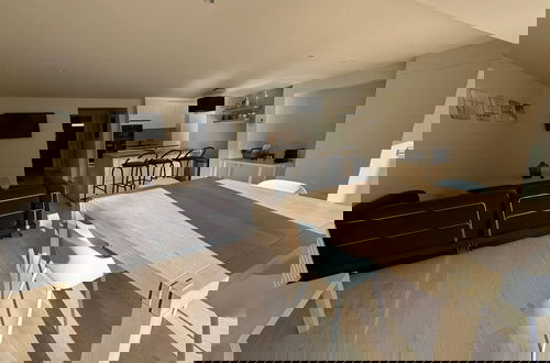 Foto 33 - Modern Flat With Garden