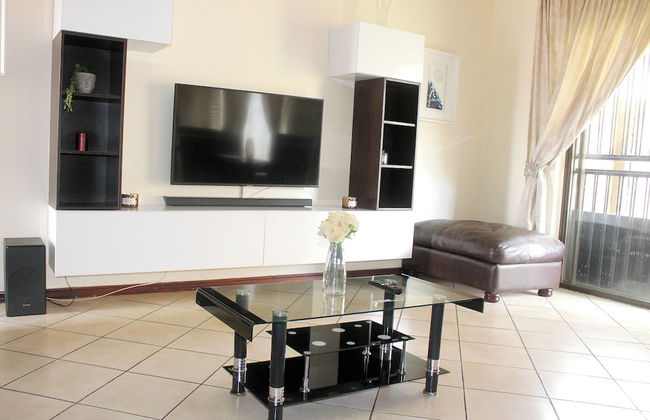 Cozy 3 Bed Duplex ,sleeps 6 With Double Bathroom - Foto 22