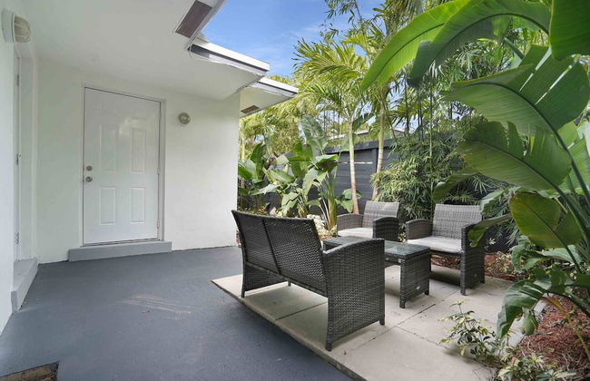 BnB Hyperion Brand New 2b2b Retreat w Patio - Foto 33