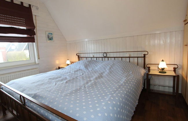 Ferienhaus Toms Hutte mit Terrasse in Dornum - Foto 4